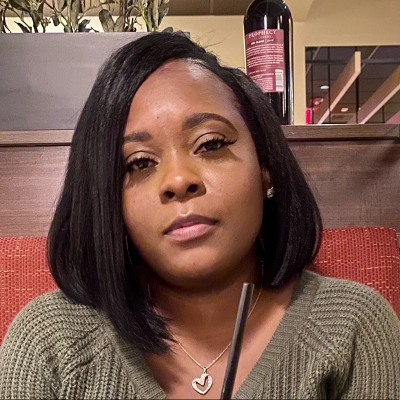 Meet your Posher, Cherilyn - Picture 1 of 1